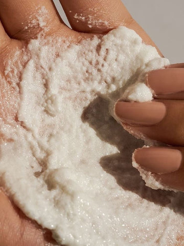 Niacinamide & Kojic Acid Scrub
